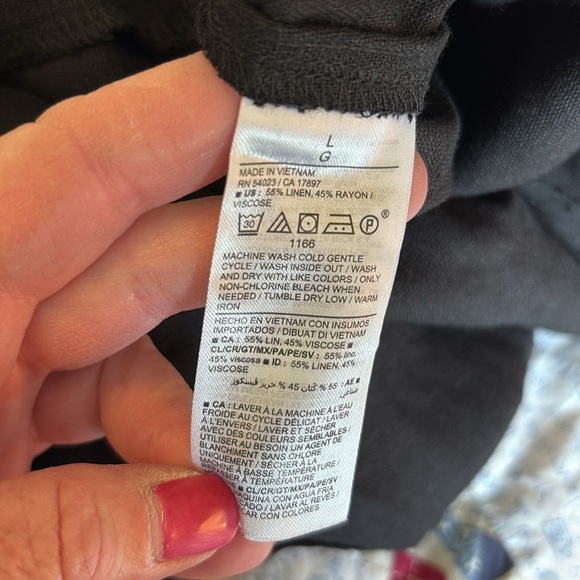 NWT Women’s Old Navy Large Black Jumper - Picture 10 of 11